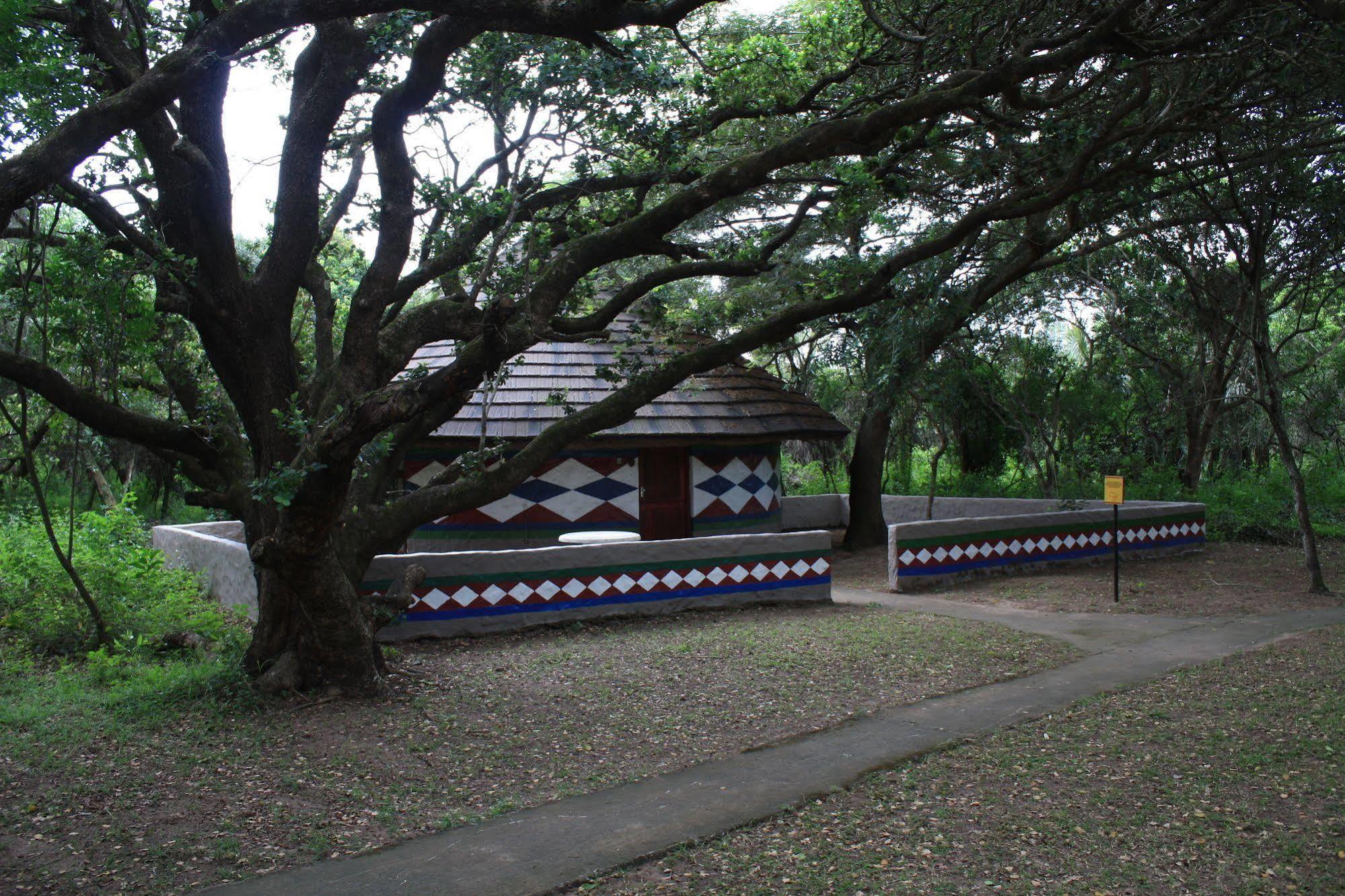 Gooderson Dumazulu Lodge Хлухлуве Экстерьер фото