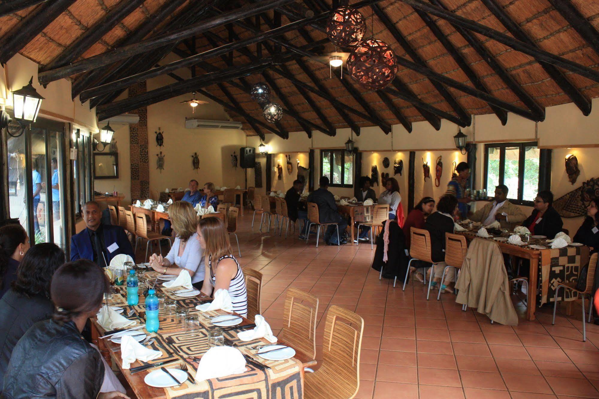 Gooderson Dumazulu Lodge Хлухлуве Экстерьер фото